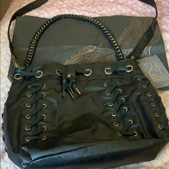 Matt & Nat 21 Recycled bottles bag - Picture 3 of 8